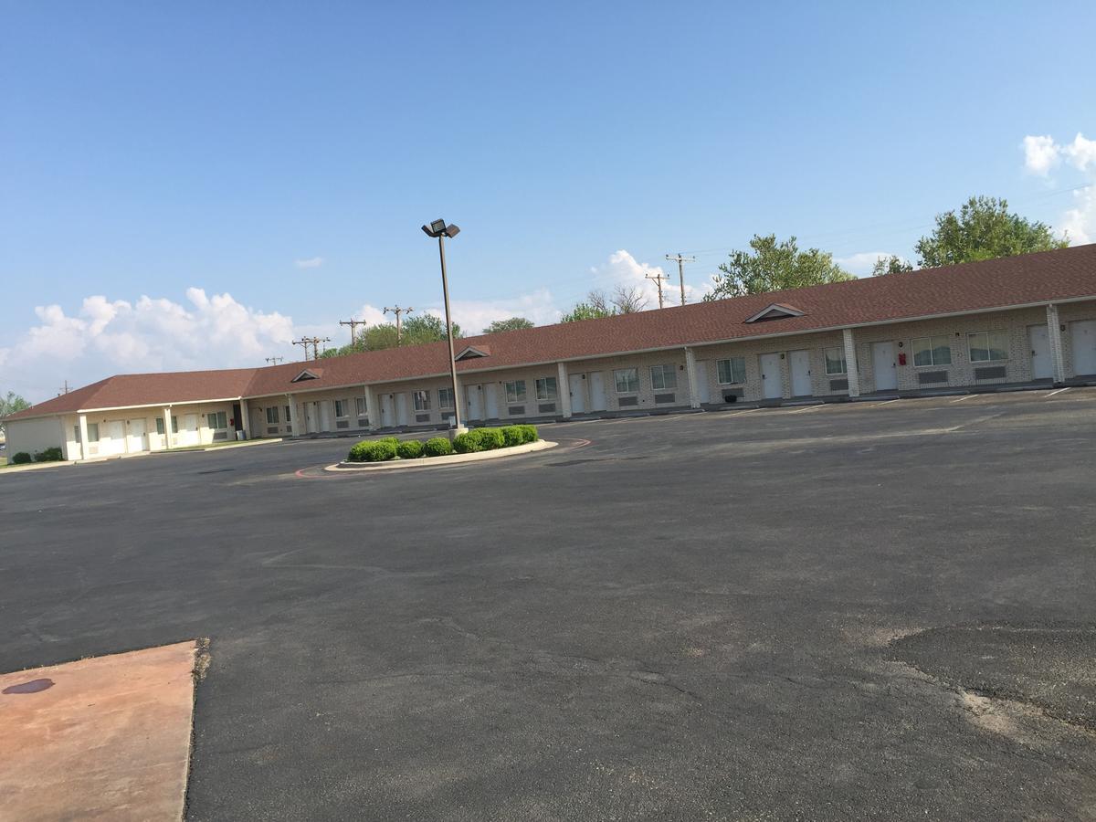 Tech Inn Lubbock Exterior photo